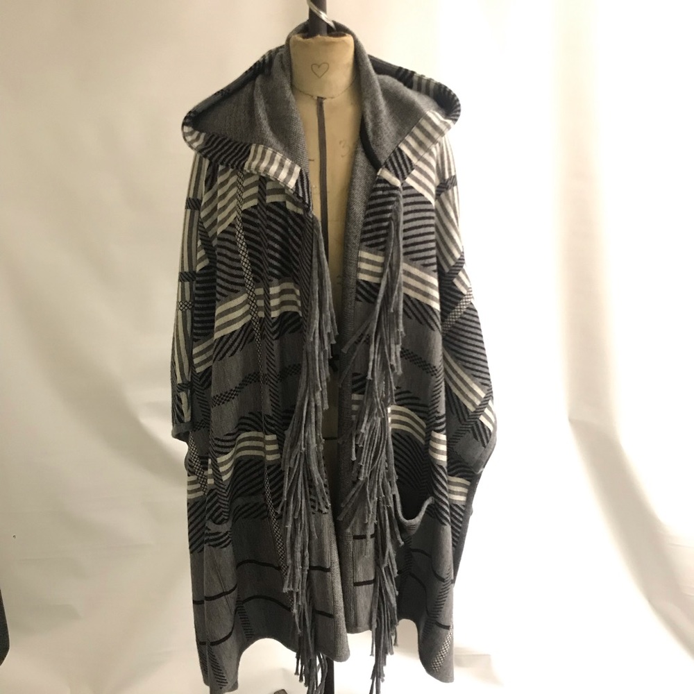 Scoop, Vintage Ultra-soft Plaid Poncho, M/L